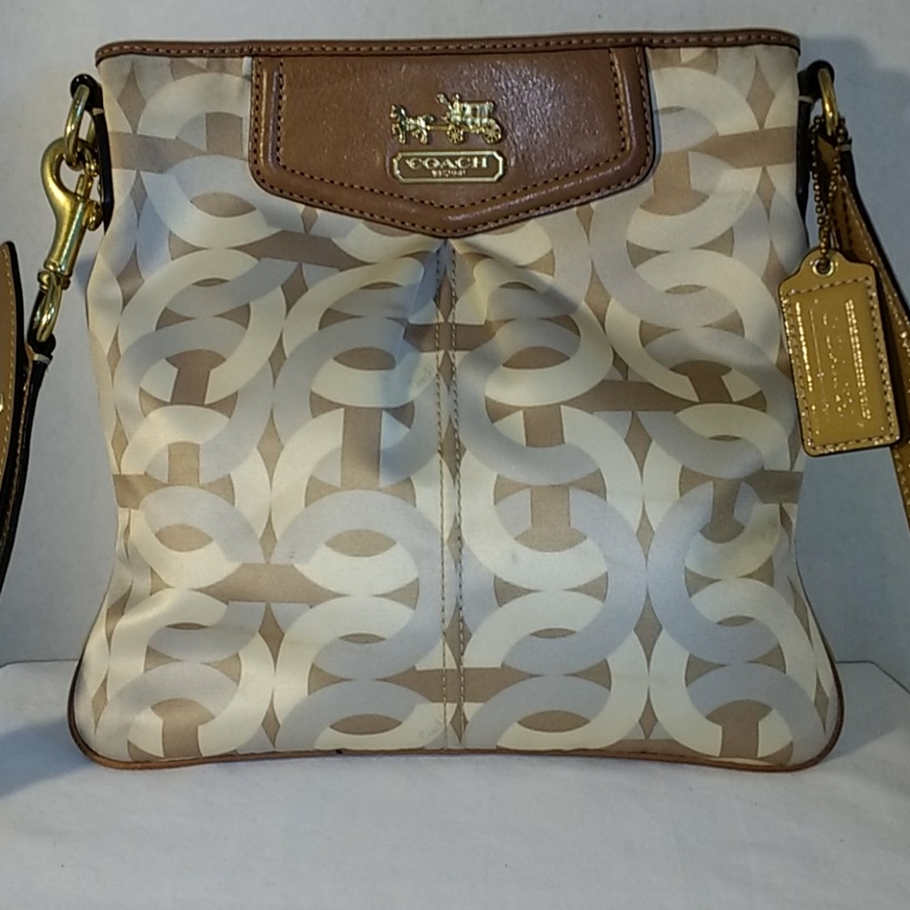 Coach Signature Madison Crossbody Bag